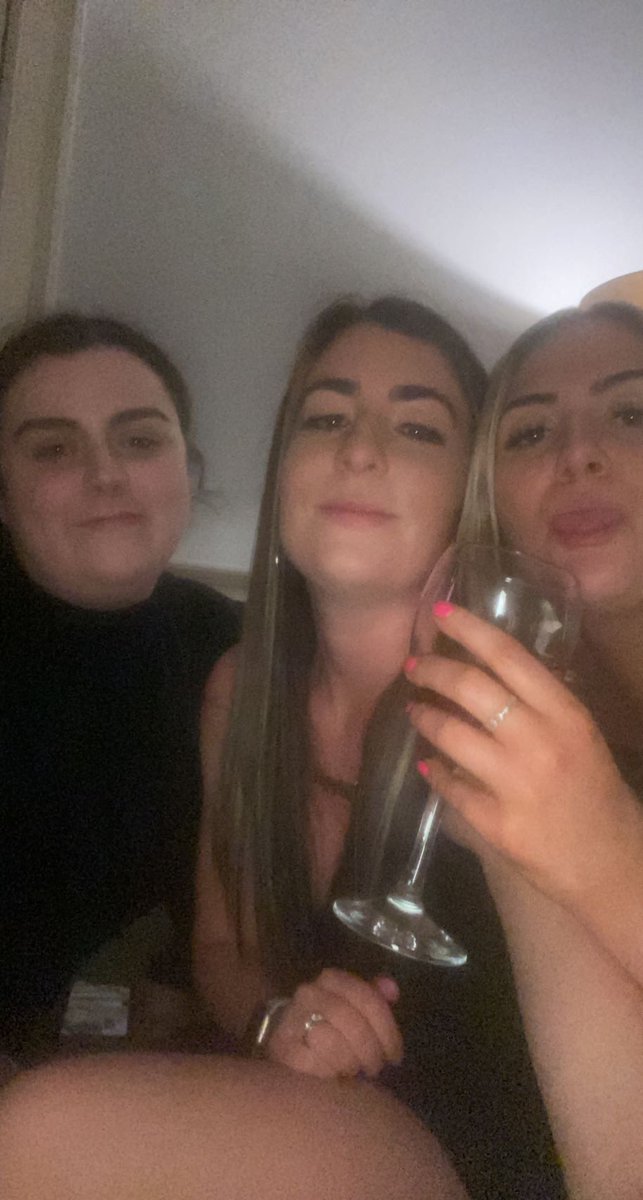 laurentickhill's tweet photo. @lesselmiddler Fuck me daddy https://t.co/6yLsfb4SwZ