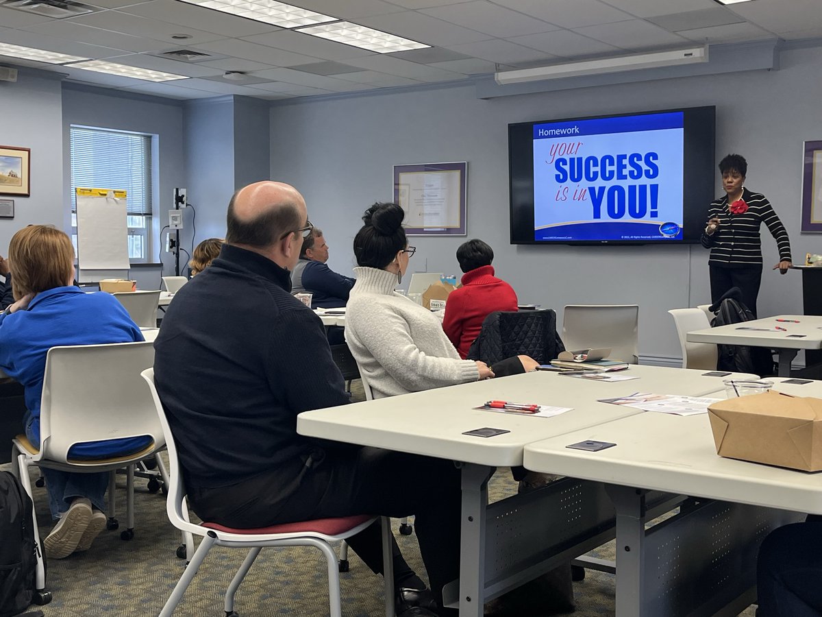 MOASPApros's tweet photo. MOASPA STL enjoyed Bernie Frazier, SPHR on Friday at their regional meeting . . . Thank you, @BAFrazier for your words of inspiration, motivation and wisdom! #MOASPA, #K12HR https://t.co/7HLac24E6v