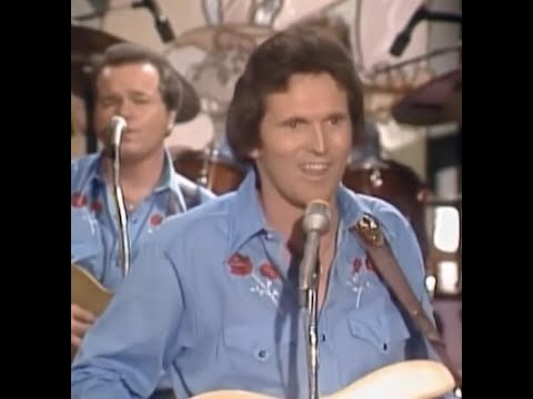 JohnSWooley's tweet photo. SWING ON THIS, Saturday, 7 p.m. Tulsa time, over radio station KWGS, 89.5 FM and live-streaming everywhere at https://t.co/hjpsWpxJET. C’m’on along! #Tulsa #westernswing #publicradio

Rodney Lay: https://t.co/rJH15ToCJp