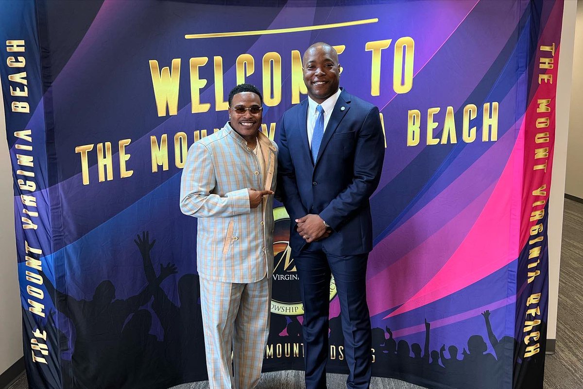 AaronRouseVA's tweet photo. Welcome to VB, @themountvb I know The Mount will serve as a blessing to the people of VB in their new home. ⛪️ TY Pastor Terron &amp; Lady Tasha Rodgers for having us. I’m so elated. It’s always a honor to be in the presence of @TheMountBishop and Elder Valerie Brown. #community https://t.co/64wePNkYJ1