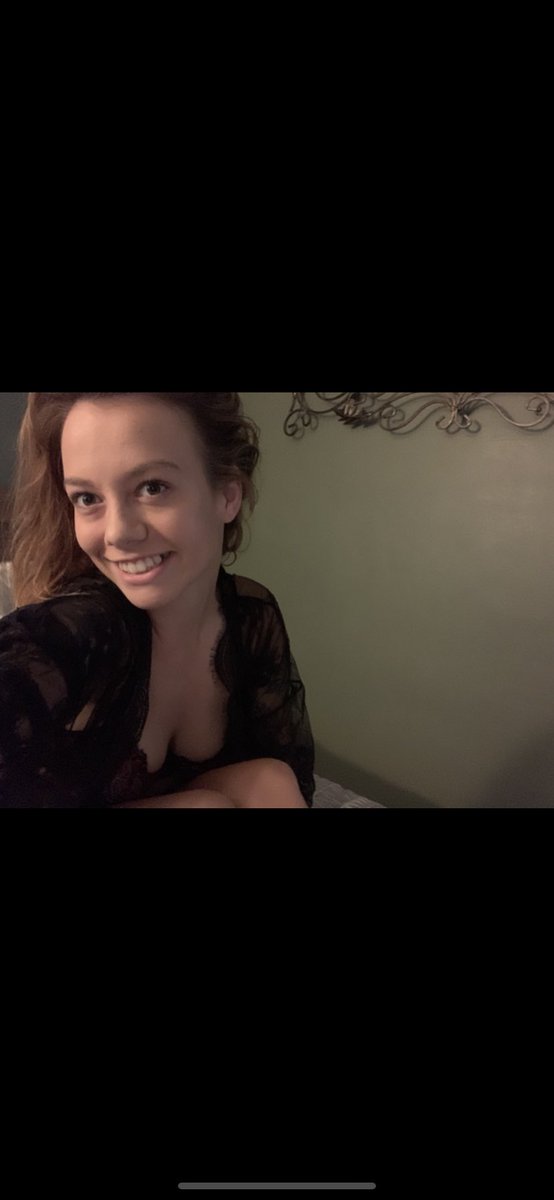 HunniBuns99's tweet photo. Follow me before tonight 😈#onlyfans #onlyfansgirl #sugarbaby                  OF-Hunnibuns99 https://t.co/awEOBFv9oX