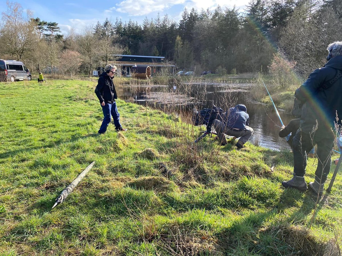 deklashorst's tweet photo. TV opnames Wildkamperen, van single naar ANWB stelletje. Vrijgezellen gaan een etmaal lang daten én kamperen met een potentiële, grote liefde! Niets ‘even snel uit eten’, maar écht de tijd voor elkaar nemen op romantische kampeerplekjes van Nederland. #ANWB #SBS6 https://t.co/kWsLQlVOHi