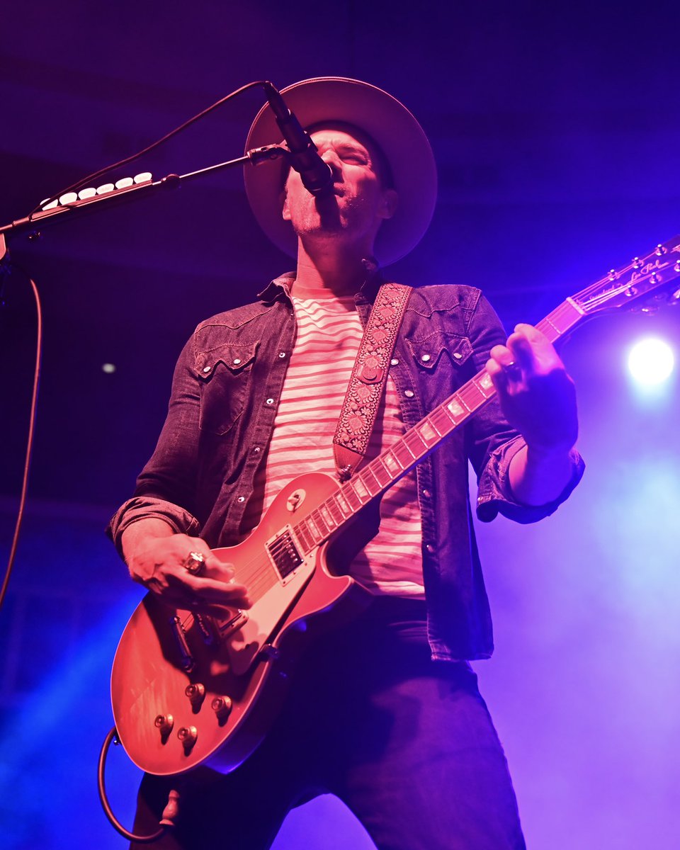 HighPointU's tweet photo. ๐ค๐ถ Last night's #HPUSpringConcert was incredible! Thanks for a great show, @plainwhitets! #HPU365 https://t.co/rJGbEh3dA3