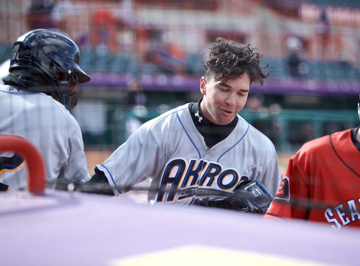 Down to their last strike, <a href="/AkronRubberDuck/">Akron RubberDucks</a> Marcos Gonzales drives in Will Brennan in the 9th to tie the score! <a href="/MiLB/">Minor League Baseball</a> #milb