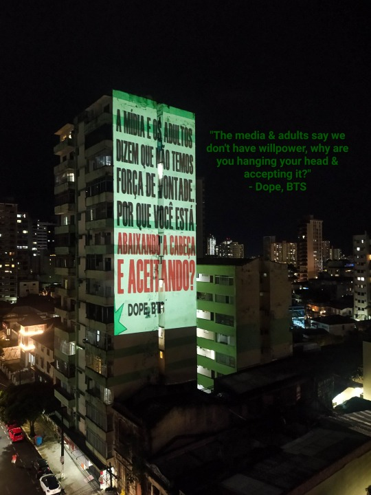 AllBrPolitics's tweet photo. BTS fans in Brazil launch campaign to encourage teenagers to vote in the country's upcoming elections, with projections featuring lyrics by the titanic kpop boyband

#TiraOTituloARMY #brazil #politics #kpop #eleições #eleições2022 #BrazilianPolitics #music #BTS #ARMY https://t.co/TdEeInXuCM