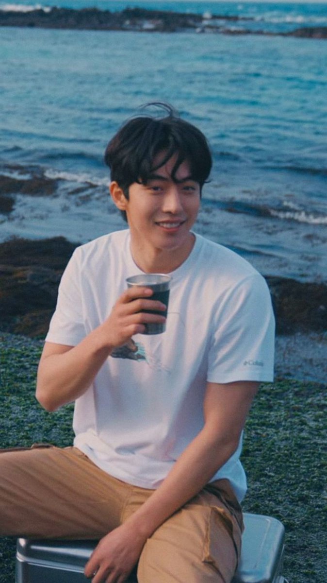 sarita_gdl's tweet photo. Los dramas donde sale Nam Joo-hyuk siempre son mis favoritos y me hacen llorar mucho https://t.co/mn7dSPGOer