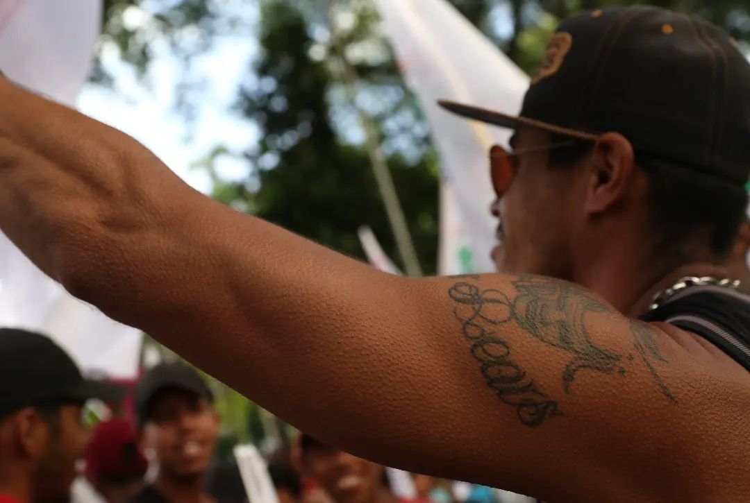 FotoDemocracia's tweet photo. Ato Bolsonaro Nunca Mais.
Fotos © Ian Maenfeld @ianmaenfeld / @FotoDemocracia
São Paulo, SP - 09-04-22
#fotografospelademocracia
#arfocsp
#forabolsonaro
#photojournalism
#everydaybrasil
#everydaysaopaulo
#photodocumental
#streetphotography
#mtstbrasil
#direitoshumanos https://t.co/qAgyHql6kU