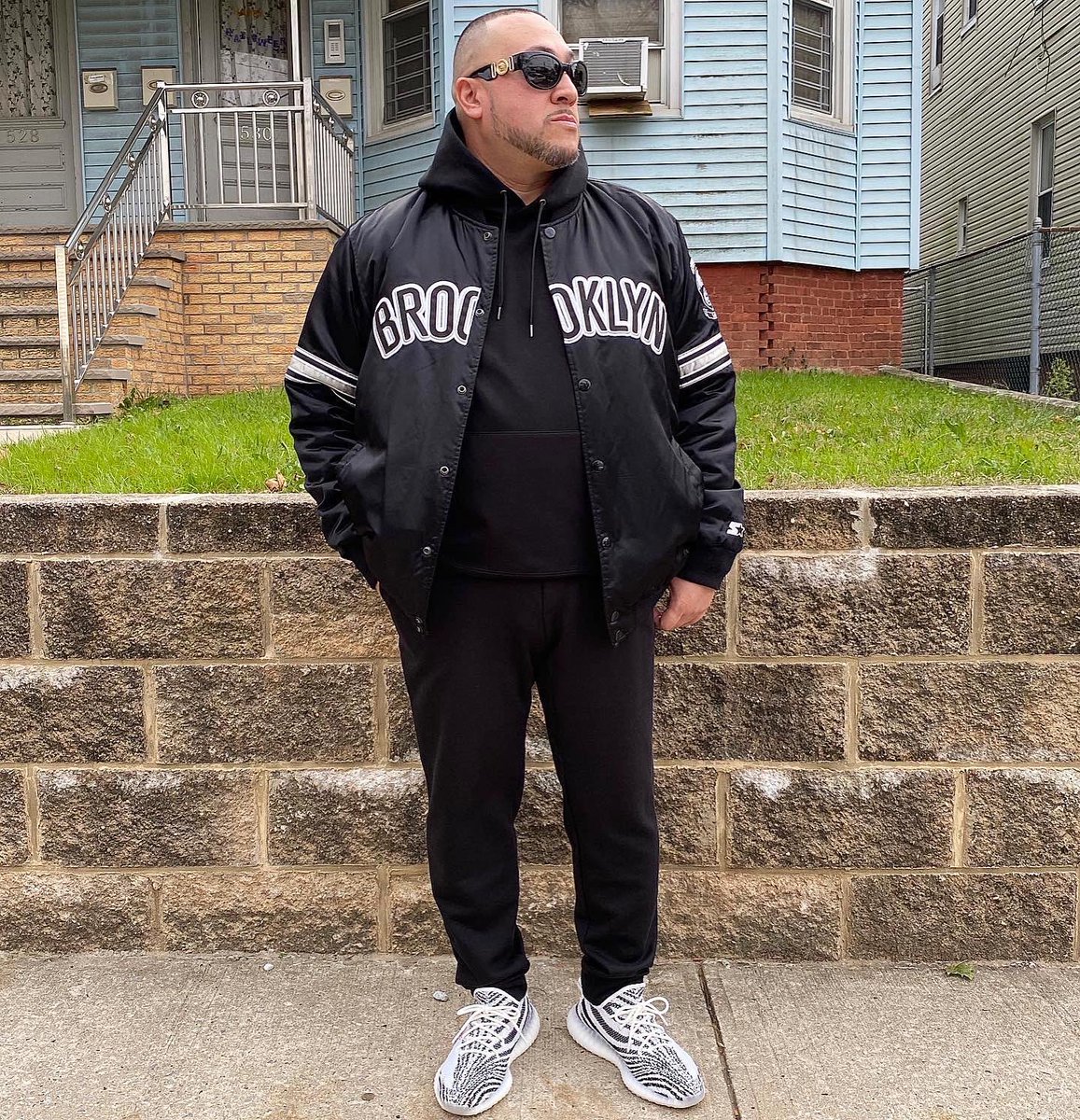 CHINNIE1380's tweet photo. โCAUSE STAND UP NIGGAZ DONโT LIE ON NO FLOORSโ ๐ฏ
โข
By the way
The Gonzalez Family 1 - COVID 0
THANK GOD!!! ๐๐ผ
LOVE IS LOVE!!! โฅ๏ธ๐๐ผ
โข
#Brooklyn #BrooklynsFinest #DowntownBrooklynNigga #ByTheClock #WayBeforeTheBarclays #SpreadLoveIsTheBrooklynWay #Humble #SuckerFree #LoveIsLove https://t.co/HI2yZaiSaV