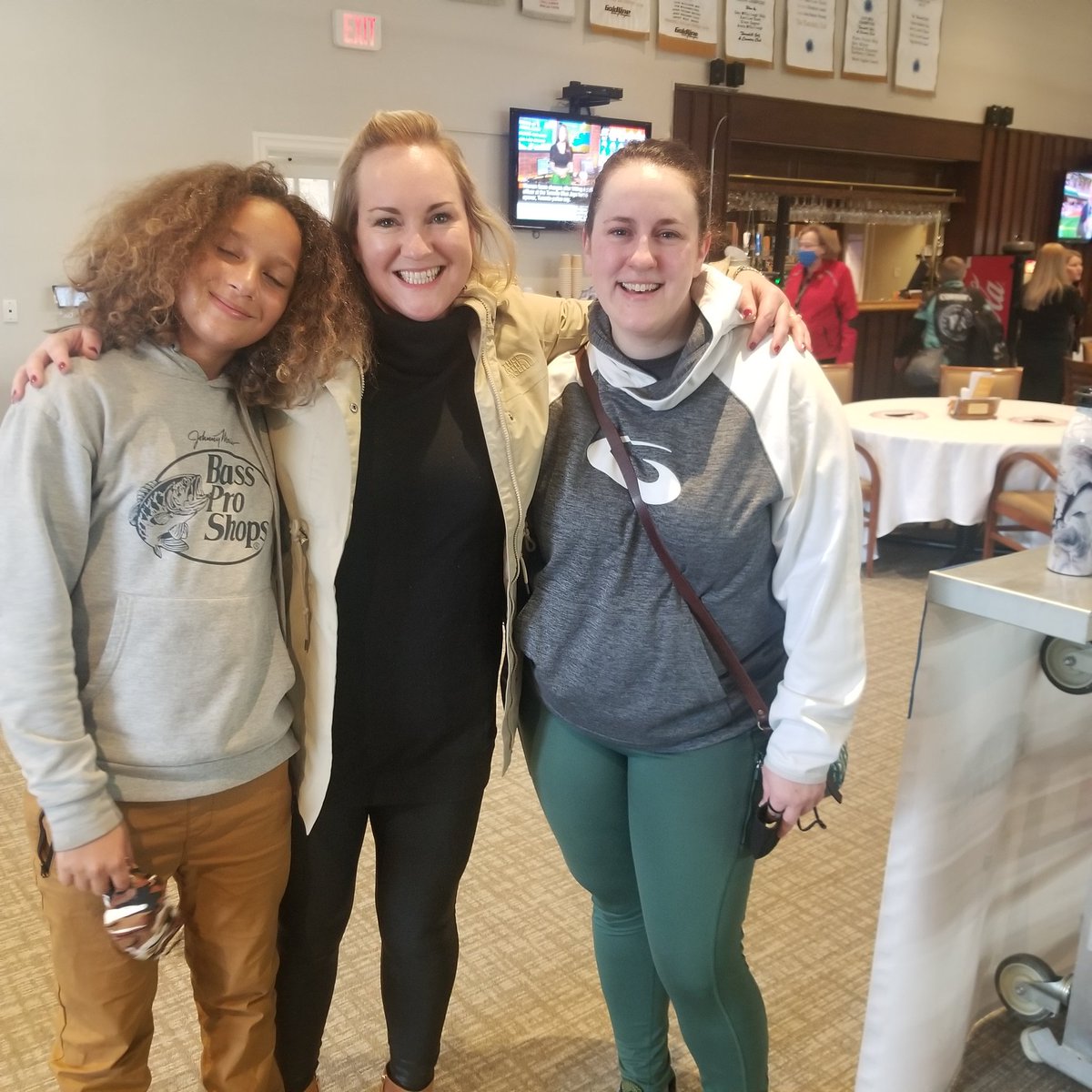 RickPrashaw's tweet image. Great family gathering at #STOH2022 to watch Lauren and @TeamMannCurls. @ClairePrashaw @john_dickhout Great work @CurlON_ @ThornhillClub
