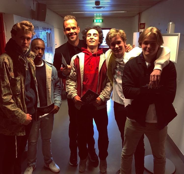skamlibrary's tweet photo. https://t.co/Nmo5CUmdak