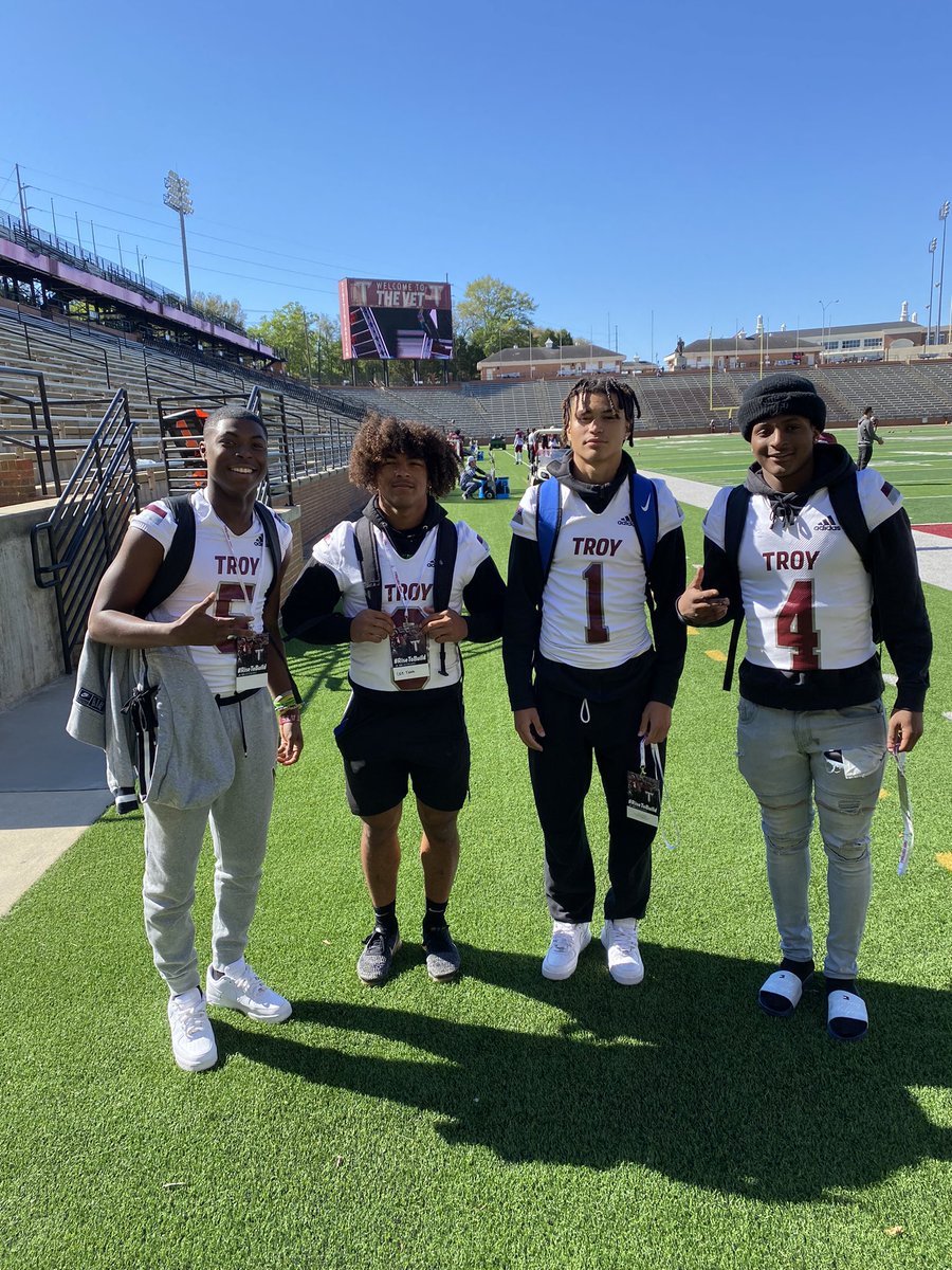 I appreciate @TroyTrojansFB and @CoachCraddock for having us today. @jaycebrownn @Jonatha02580608 @ColeTabb @jarmstrong333