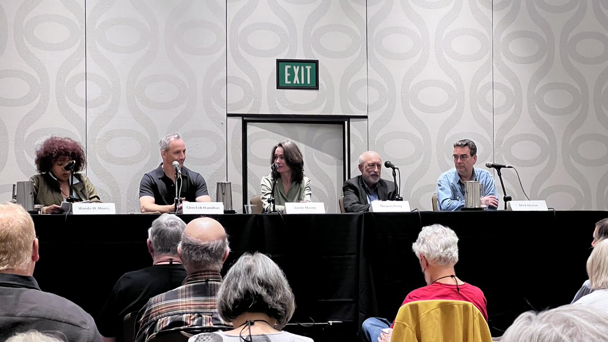 Awesome heavy-hitting #leftcoastcrime panel with @WandaMo14 <a href="/GlenErikH/">Glen Erik Hamilton</a> <a href="/JamieMason_/">Jamie Mason</a> Thomas Perry and Mick Herron