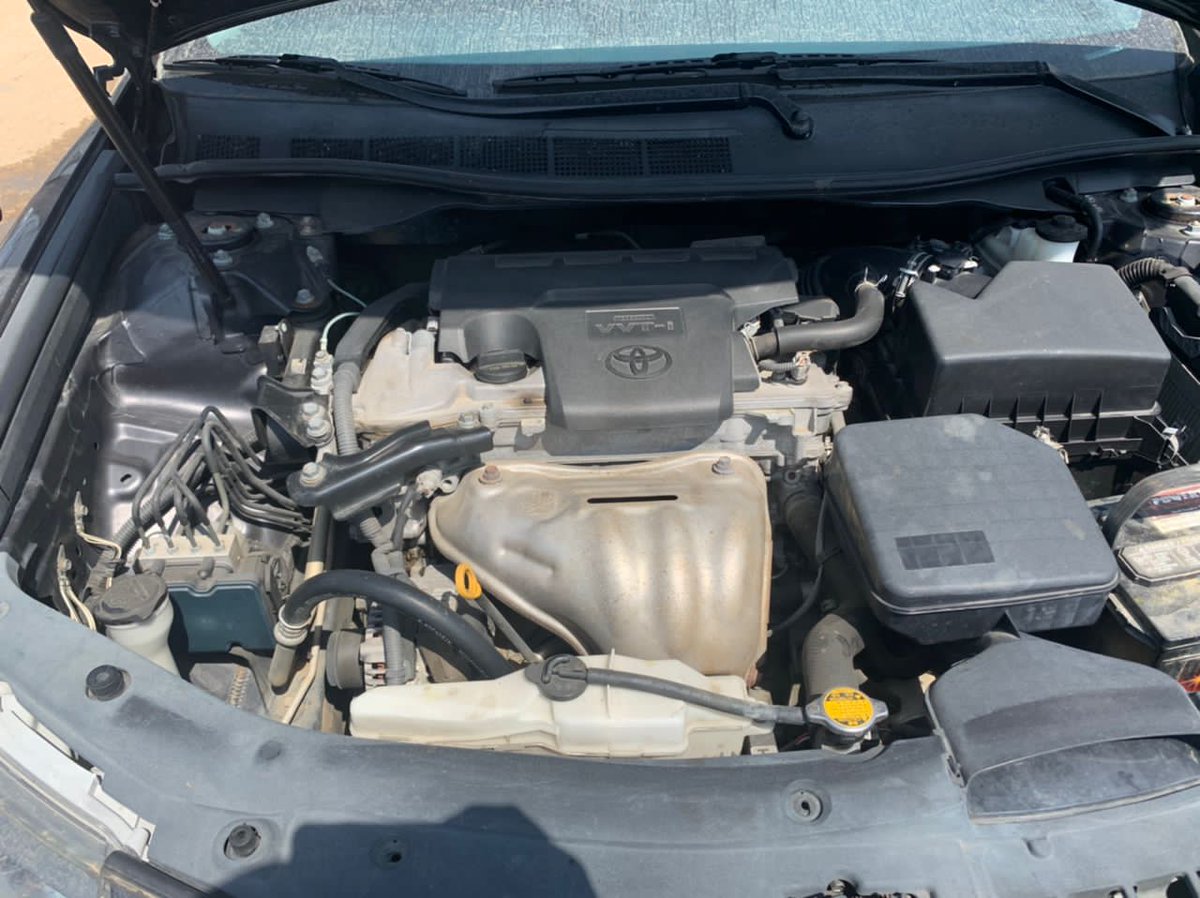Muhammadumarrrr's tweet photo. Super Distress and urgent sale !!!! 

2013 Toyota Camry
Foreign Used 
Everything intact 
Price : 3.7m
Location Kaduna state
Phone 📱; 08028277963/07063565716 @hajrah_bah @BauchiCarzNG @PRESAUTOMOTORS @A_Harooon @maziechidiime @CarsConnectNG @Carsnationn https://t.co/R1hkeM1UnW