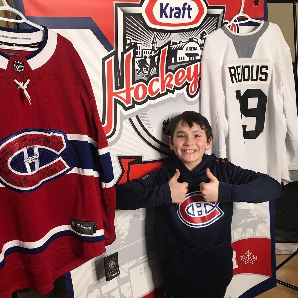 On our way <a href="/CanadiensMTL/">x - Canadiens Montréal</a> #GoHabsGo Monday April 11 game <a href="/WeAreRenous/">WeAreRenous</a> <a href="/34jallen/">Jake Allen</a> <a href="/hockeyville/">Kraft Hockeyville</a> <a href="/PetryJ/">Jeff Petry</a> <a href="/Sportsnet/">Sportsnet</a>