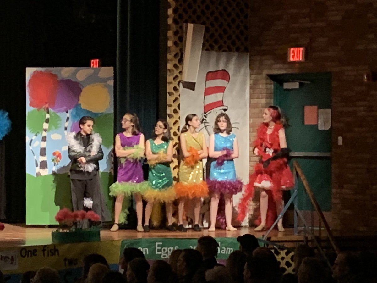 jmannion4C's tweet photo. If you haven’t seen the #MiscoeHillYourhTheater performance of Seussical Jr. there’s still time! Catch the last show at 7pm tonight in the Miscoe auditorium ⁦@MendonUptonRSD⁩ https://t.co/Lw31LuEMNT