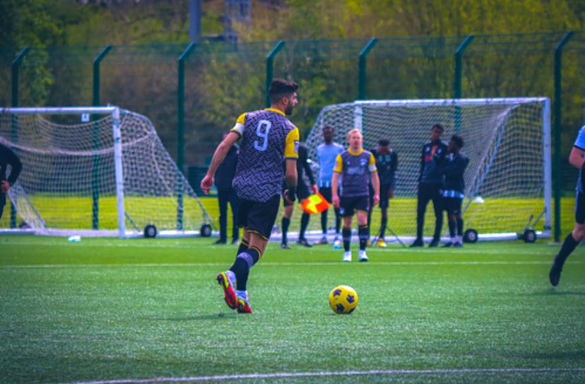 3 points closer  
<a href="/dtfootballclub/">dtfootballclub</a> ⚽️ 
@MurraysLens 📸