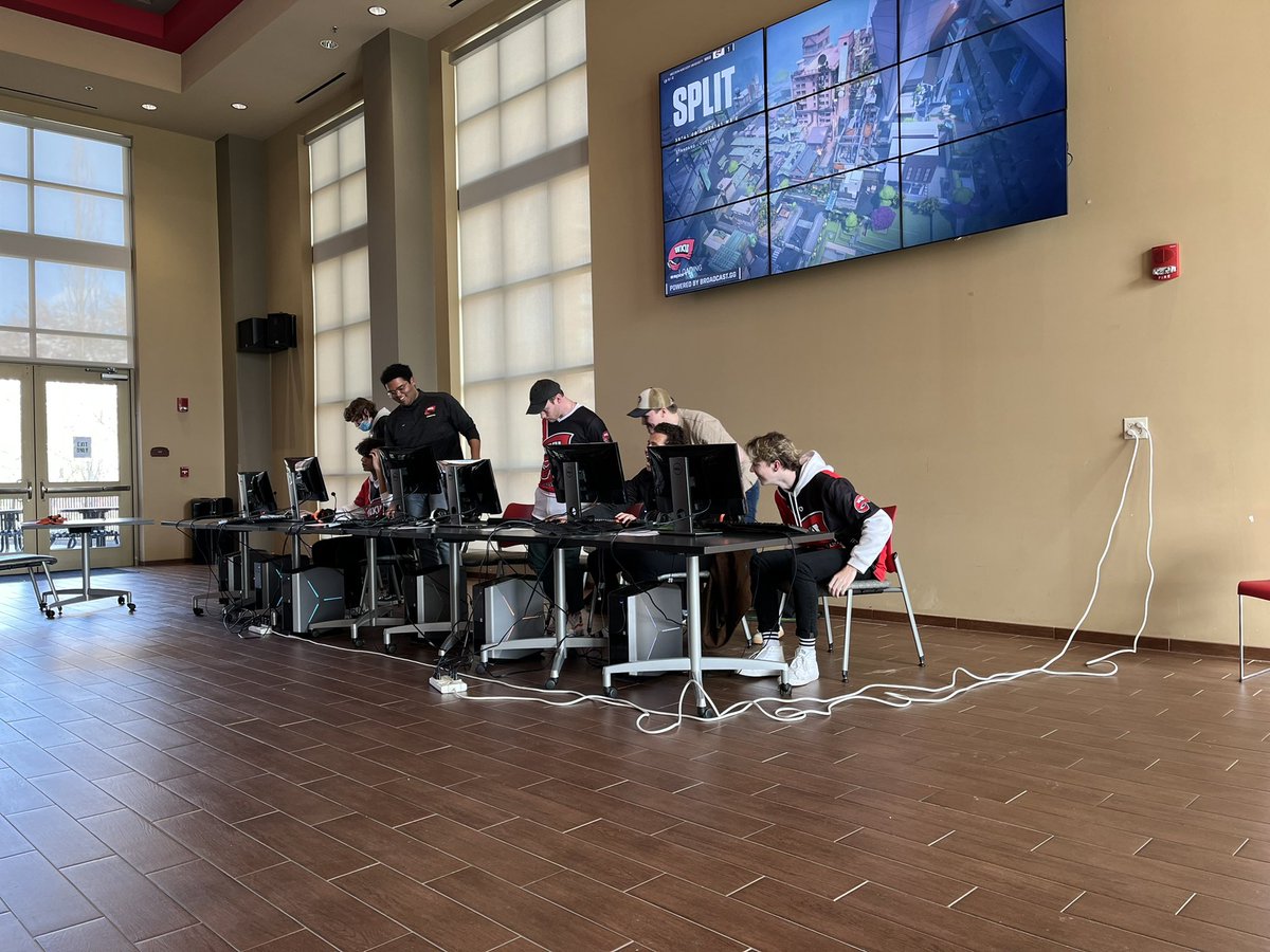 That concludes Valorant. Great games from both sides.

Overwatch up next!