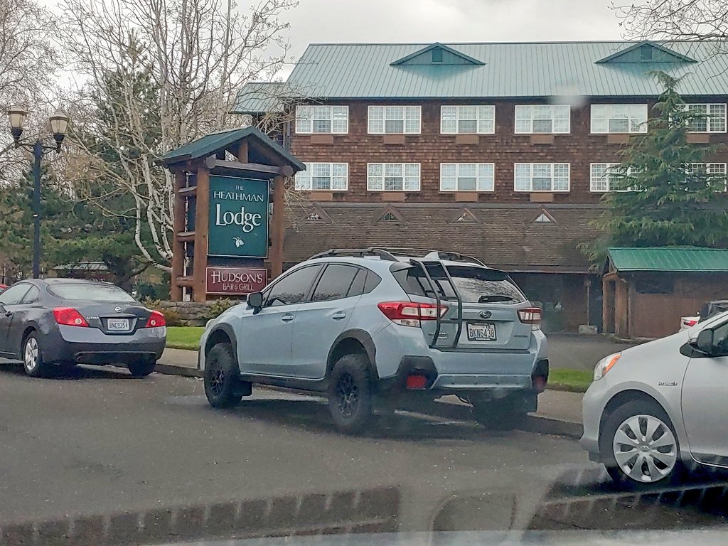 judge_mills's tweet photo. The plate on the Santa Fe says HOOHAH.
#CarsOfVancouver https://t.co/pJq4PCAIlY