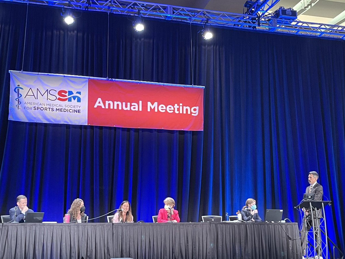 drtinamaster's tweet image. It takes a village. Great panel sharing insight and experience with approaches to #multid care for mental health if our athletes Drs. John DiFiori, Jessica Bartley, Aurelia Nattiv, Liz Joy @TheAMSSM #AMSSM2022