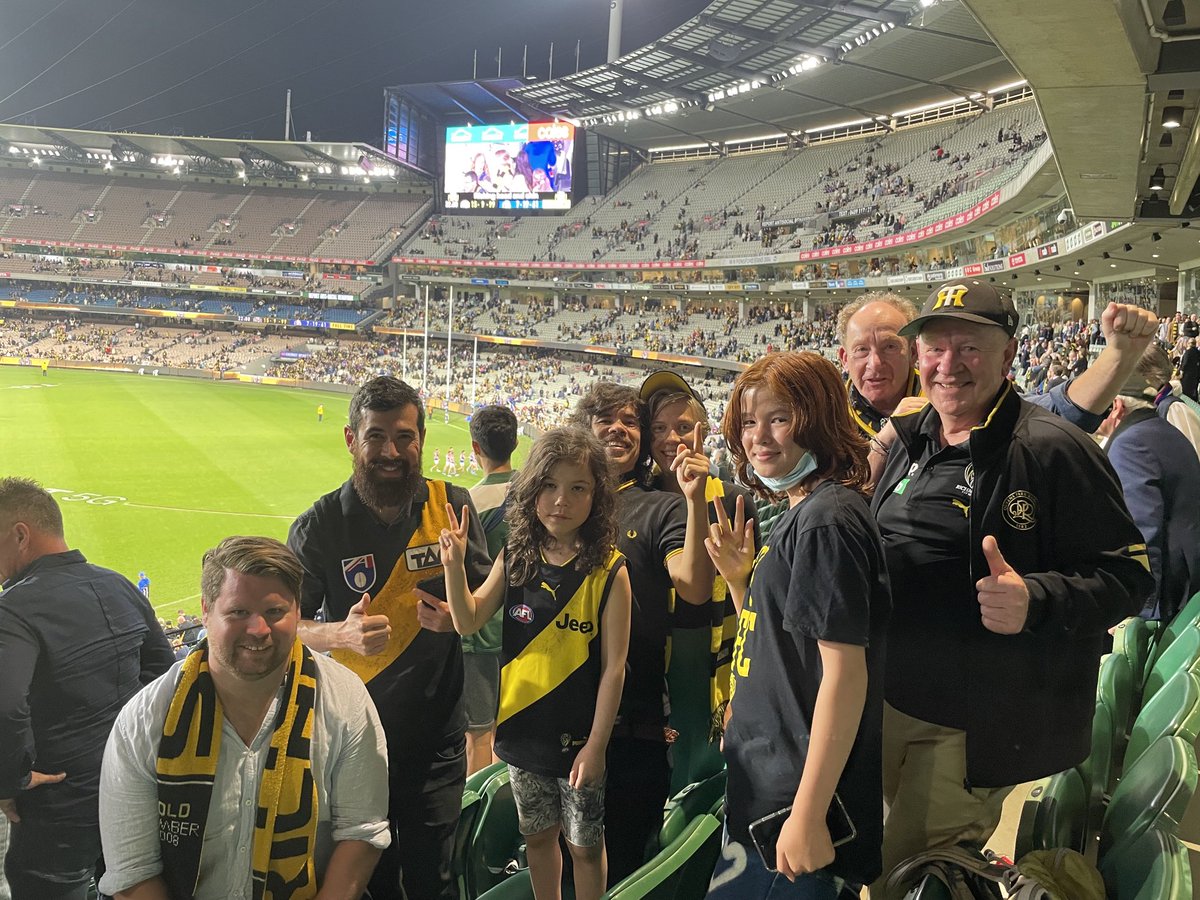 Some of The Sheehan Clan at the MCG watching  the Tigers demolish the Dogs