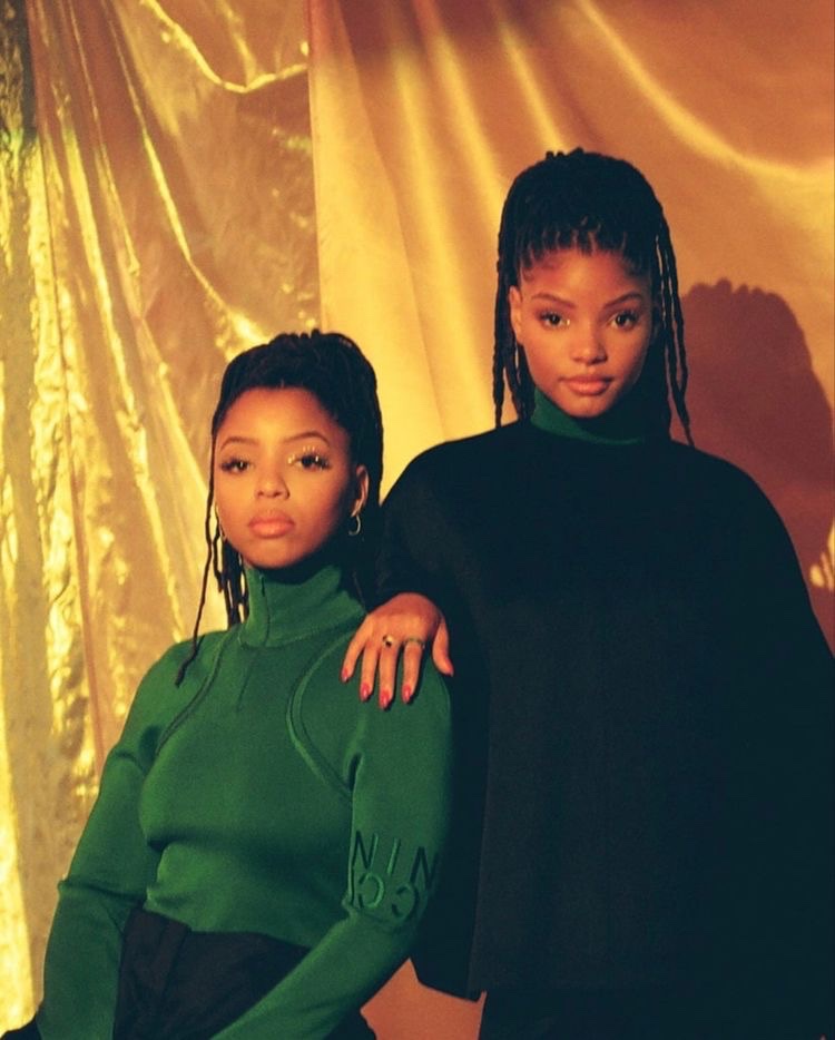 Hourly Chloe x Halle ˣ (@hourlysiren) on Twitter photo 