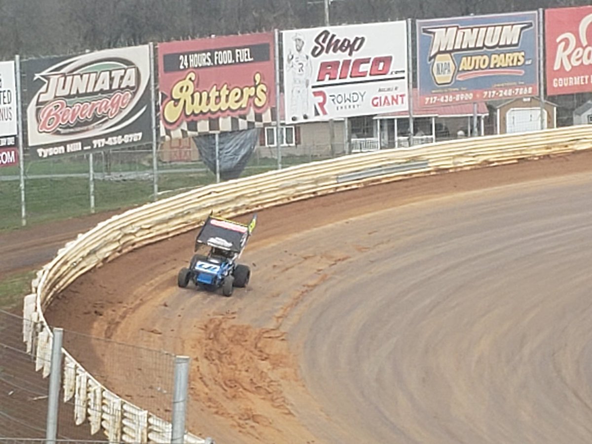 pa410sprinter's tweet photo. @RyanTaylor20 glad to see you @PortRoyalSpdway https://t.co/VaFXqKbogx