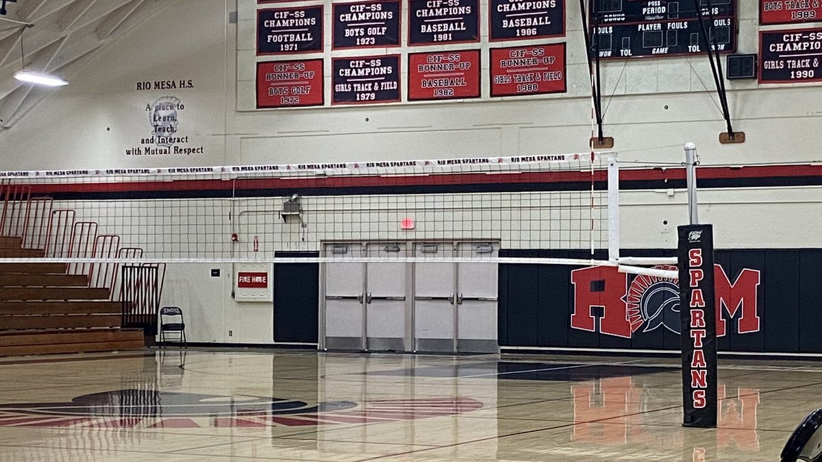 riomesaGVB's tweet photo. 2022 Tryouts are coming soon!

All current Rio Mesa Students- 
May 23-26th 3:45-5:15pm

All incoming freshmen and transfers-
June 20-21st 5-7pm

All athletes must be cleared on https://t.co/Ky1lqZWqkF https://t.co/z53n2MdOnz