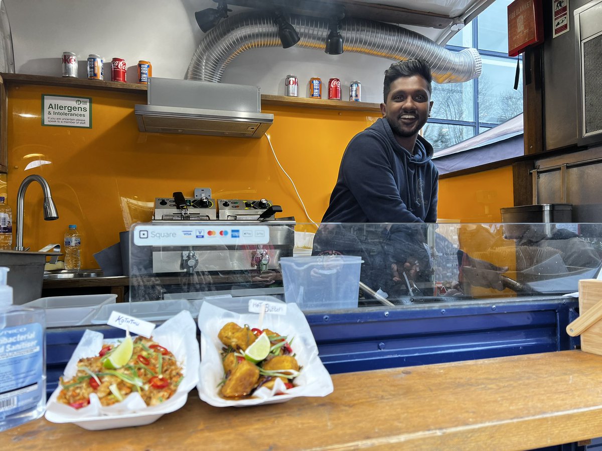 LLFoodFestival's tweet photo. One of our favourites from last weekends #Springfest22  @KochchiGlasgow hot butter tofu &amp; chicken kotthu! 😍😋 Oh my! Who knew tofu could taste this good?! https://t.co/BBqVc7W9yv