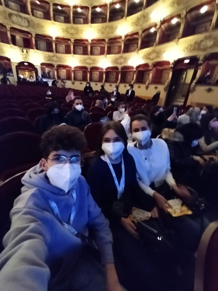 LSiringa's tweet photo. Eccoci arrivati agli ultimi eventi di oggi e per concludere al meglio anche questa giornata di @journalismfest la ripercorriamo con alcune foto💪
Gli speaker di oggi ci hanno decisamente lasciato molto su cui riflettere! 
#IJF2022 https://t.co/GdeOmuJpPg