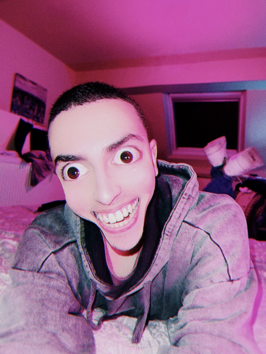 NabilTheDemon's tweet photo. Happy birthday to me! Time to eat the children I’ve been saving all year long 😍🥰❤️✨🎉🎊 https://t.co/nZ8v7u0pSx