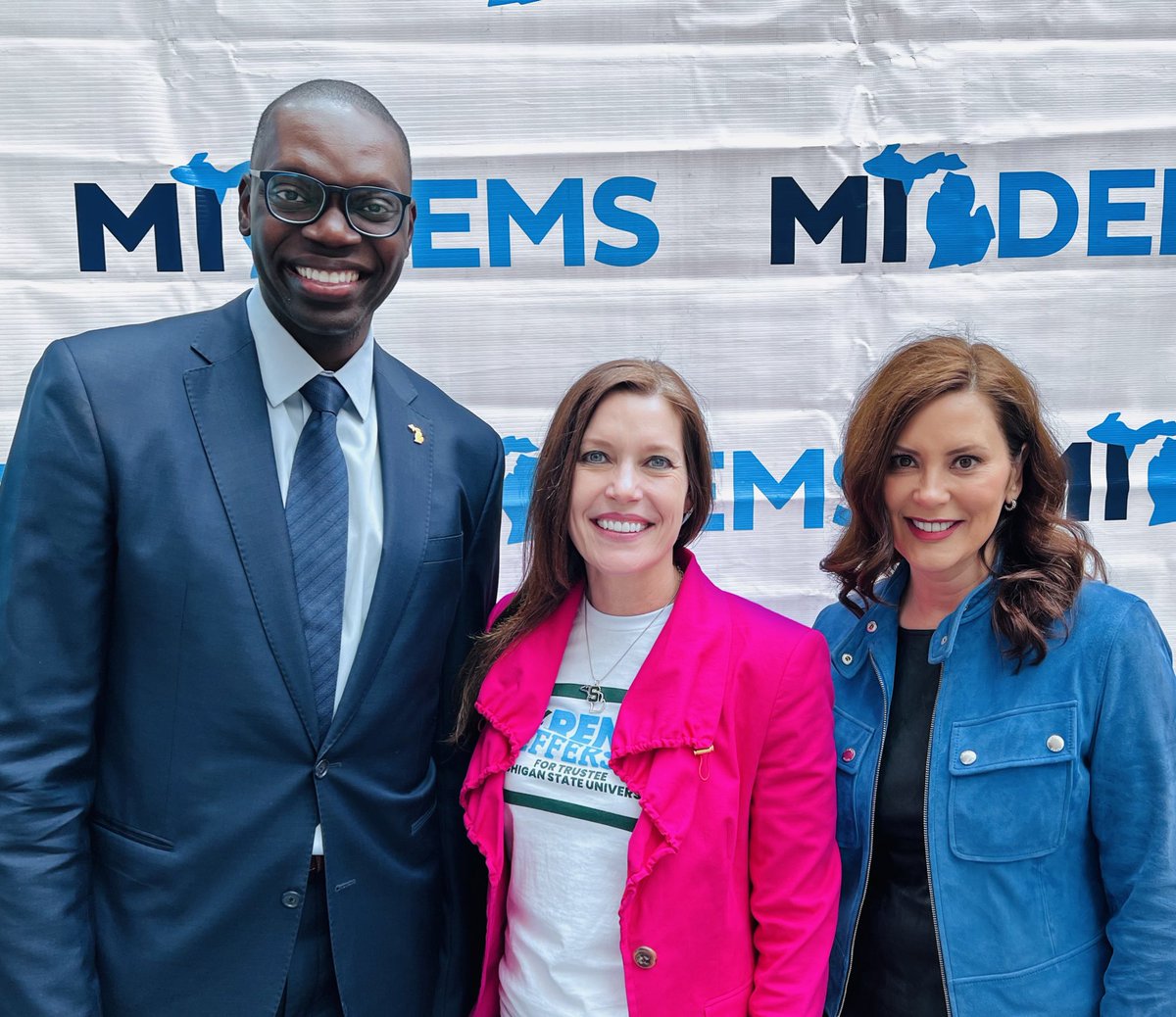 MSUJefferson's tweet photo. A great day for democracy in action!

#MDPConvention @MichiganDems https://t.co/riMRd9RBHL