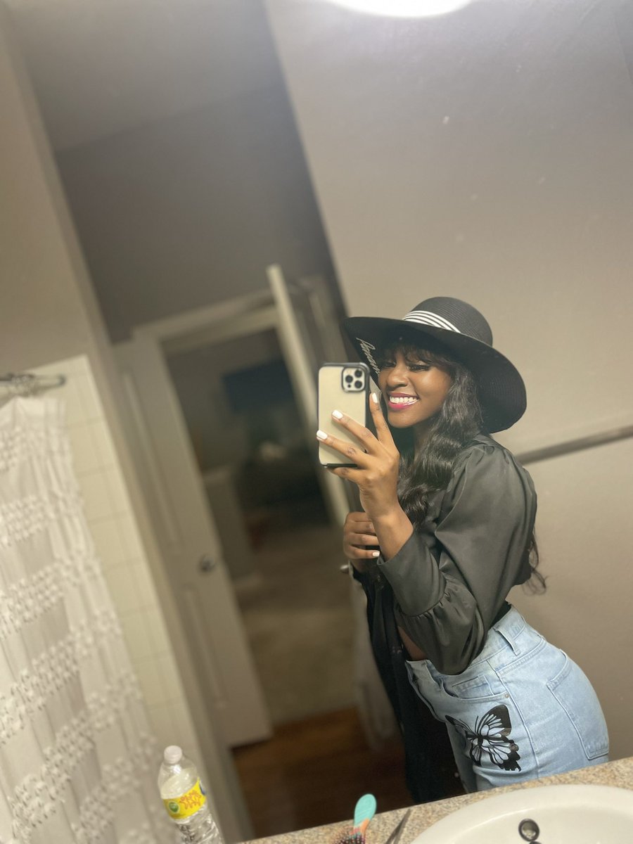 I could be all the way covered, it’s still giving… sexxxyyyy