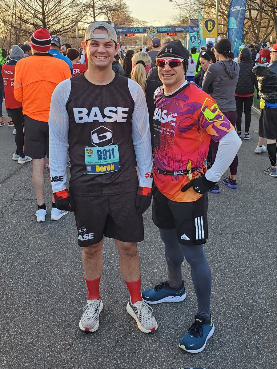 jedmo7's tweet photo. What a great day for Rock the Parkway Half Marathon! Hit my timing goal, which felt great considering I have not run much since breaking my toe in January. The 2022 racing season has officially begun! #fxckcancer  #baseperformance  #imdesmoines #trilife #staysalty https://t.co/OXkTqNn2aG