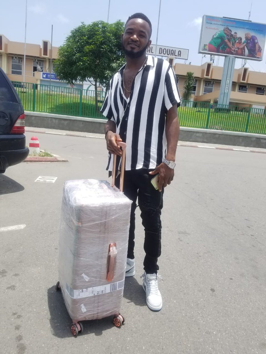 RickyOrock's tweet photo. my entry to Cameroon 🇨🇲 https://t.co/6vYDtI0aWU