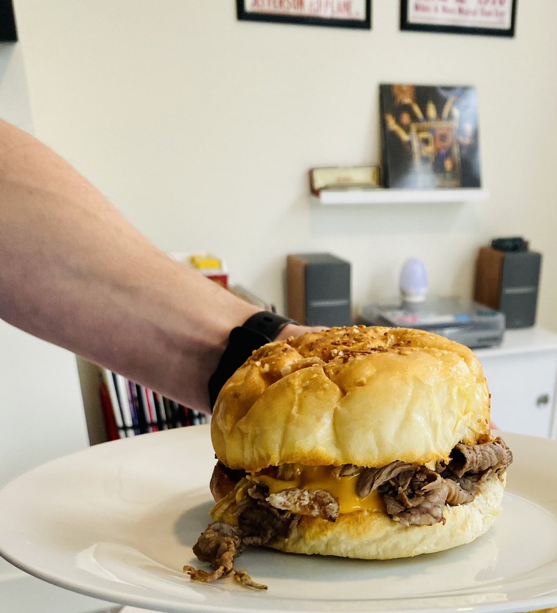 The RBs at <a href="/rinaldoshfx/">Rinaldo's</a> is absolutely delicious 🤤! It’s made my soul happy.