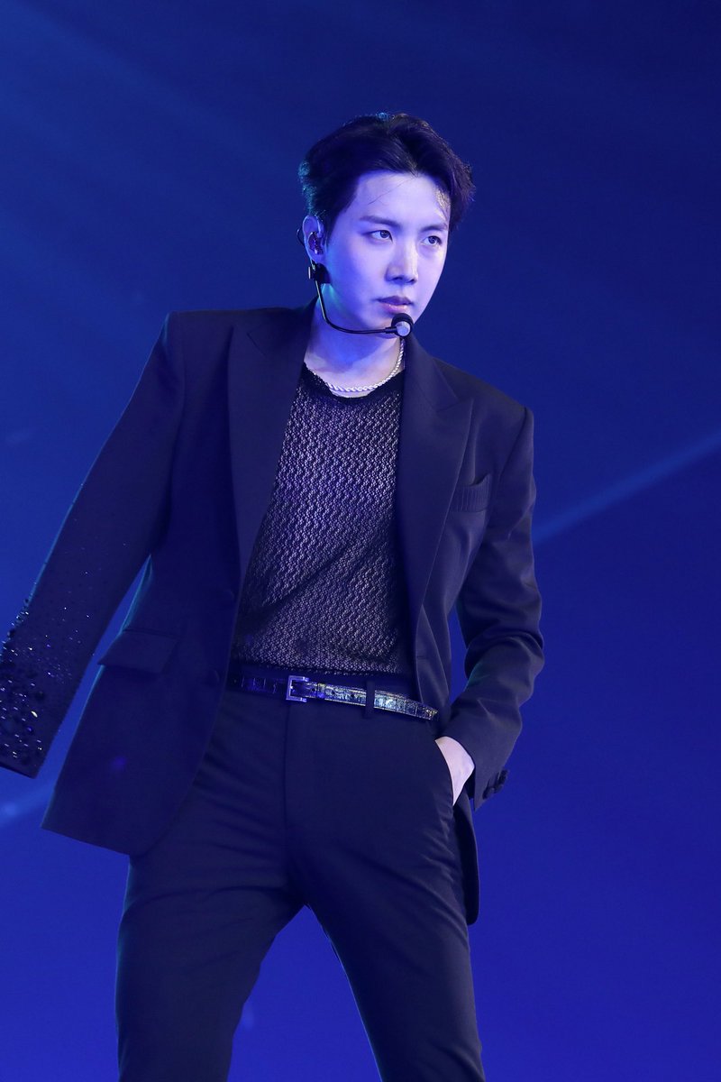 BTS PTD ON STAGE IN LAS VEGAS Photo : Hoseok & Seokjin