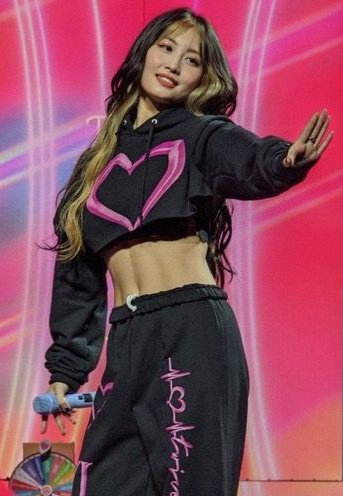 PICMSK's tweet photo. OMG they are so hot https://t.co/sopEki02SF