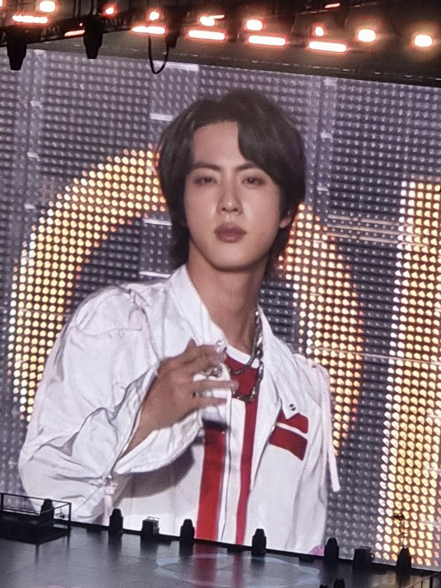 seokjinfile's tweet photo. https://t.co/SicmyAXxE5
