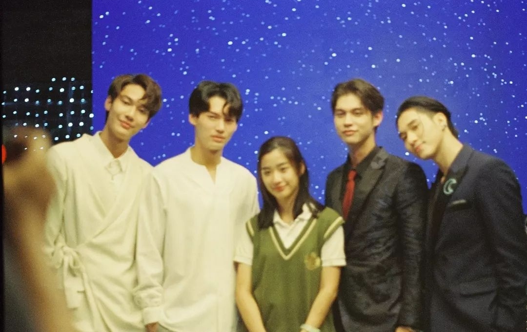 F4Thailand_'s tweet photo. 💕💫#F4Thailand https://t.co/PA7D6VPTLD