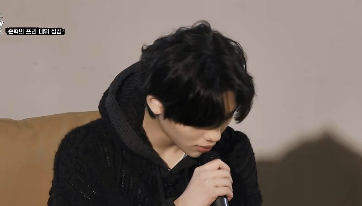 CJHPICT's tweet photo. born to be performer.

#JunHyeok #TNX https://t.co/36Ogqi6DkS