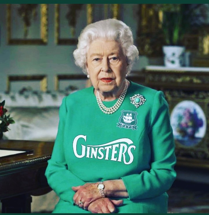 Michael26116126's tweet image. I mean, argyle are massive. Even the queen knows it (and yes, I stole this photo, I was so good lol)