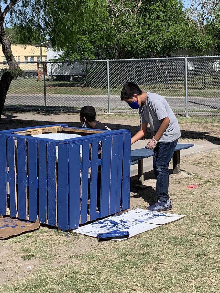 Travis Elementary tweet media