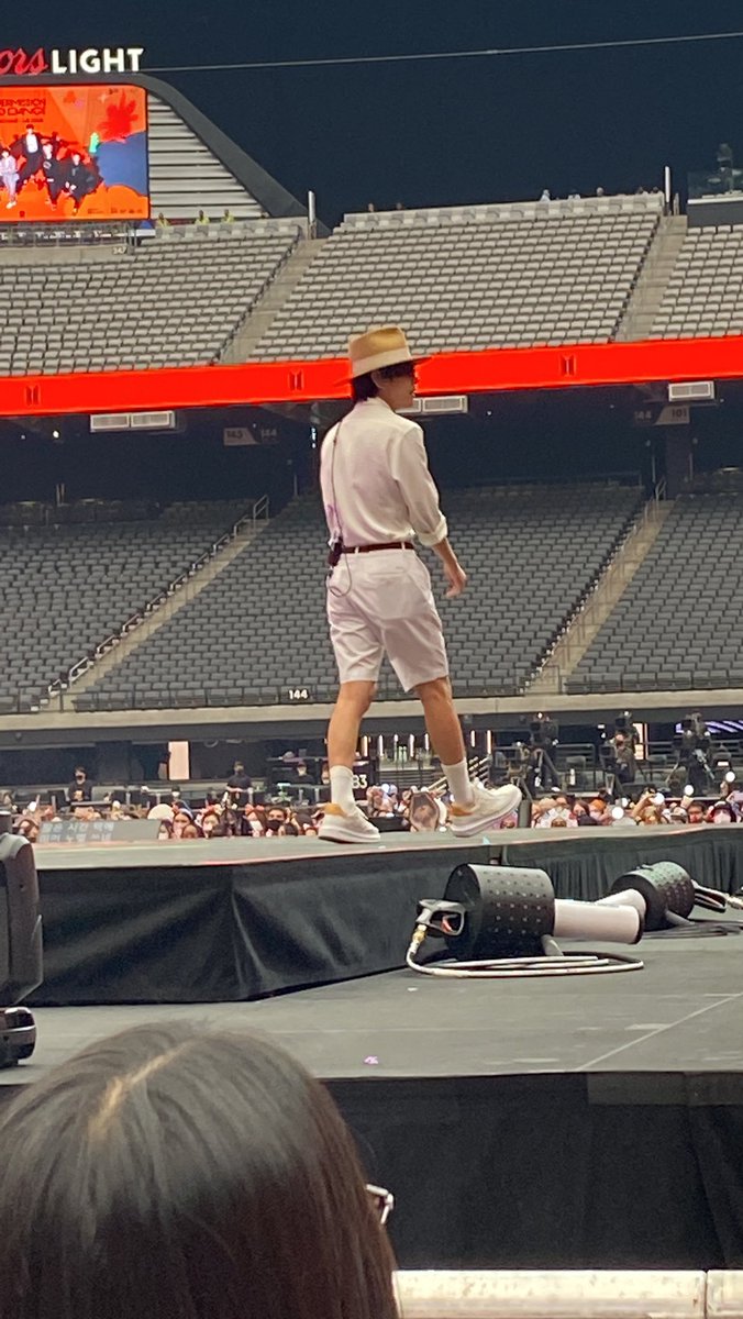 jessrenea15's tweet photo. HOW ARE THESE OUR SEATS?!? 😭 #bts #PTD_ON_STAGE_LV https://t.co/Nd9mHorDgI