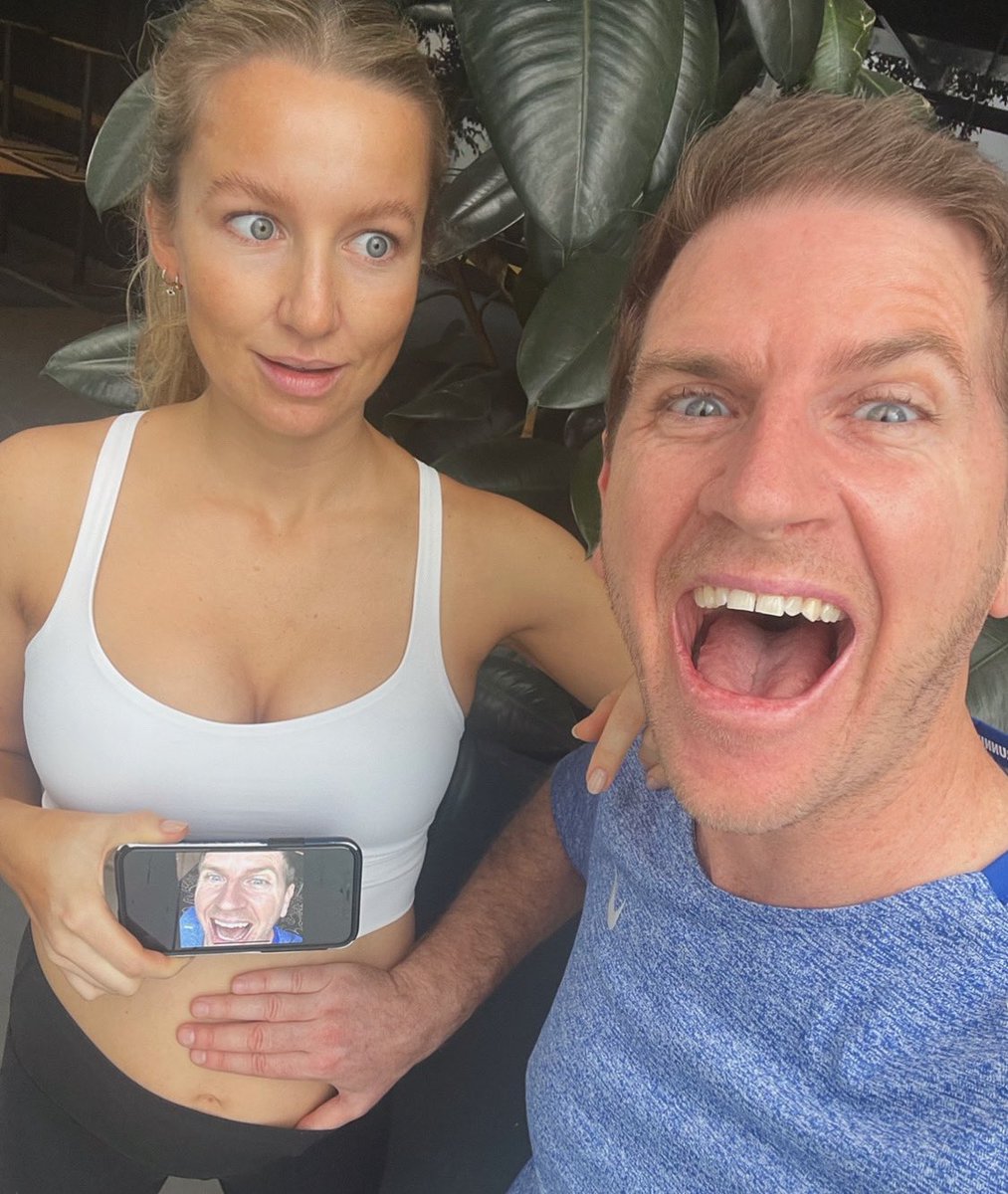 MrSamMac's tweet photo. Wowsers! Mini Mac coming soon 👶 &amp; Bec just can’t wipe the joy off her face 👏🏼 

#DaddyMac 😎 https://t.co/9vcDfdreN6