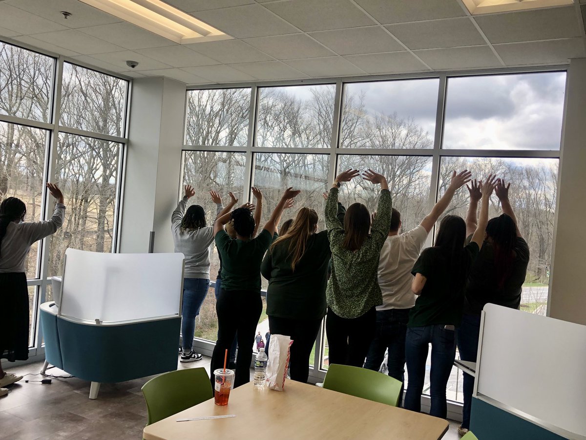 missbilich's tweet photo. You really can’t match the energy of Accepted Students’ Day!!! 🥳 @SteveSchoolofED @StevensonU https://t.co/QmYNqQpJgM