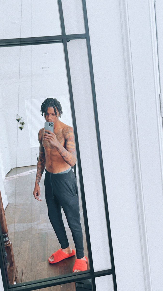 Gnarleeeeee's tweet photo. 🥷🏾 https://t.co/irRKvJGEqG
