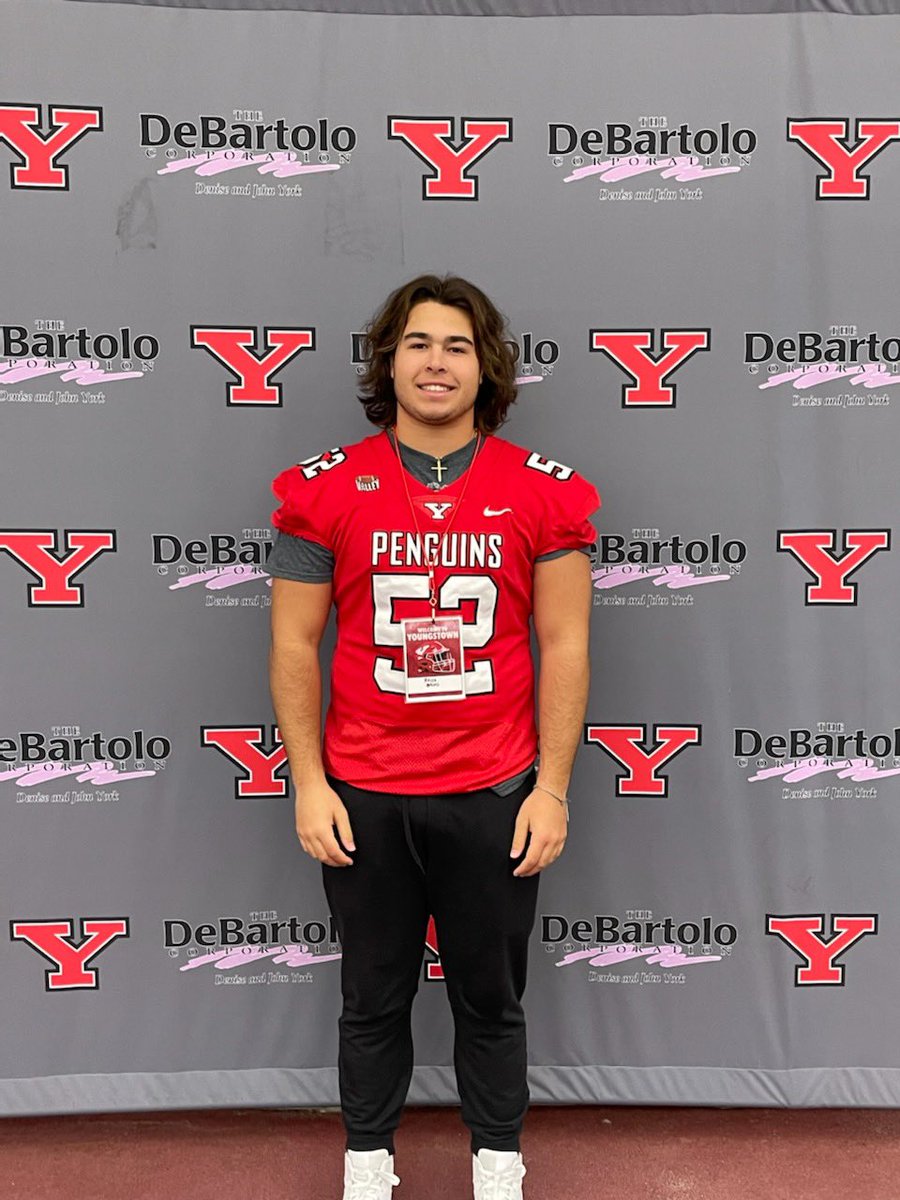 Had a great time today at <a href="/ysufootball/">Youngstown State Football</a>  Junior day. Great getting to meet some of the coaches here and getting to experience their culture and understanding what it means to be a penguin! Thank you for the invite <a href="/Coach_Haneline/">John Haneline</a> <a href="/Coach_Sinagoga/">Josh Sinagoga</a> <a href="/Coach_DGibson/">Deonté Gibson</a> <a href="/fbcoachdp/">Doug Phillips</a> #GritU