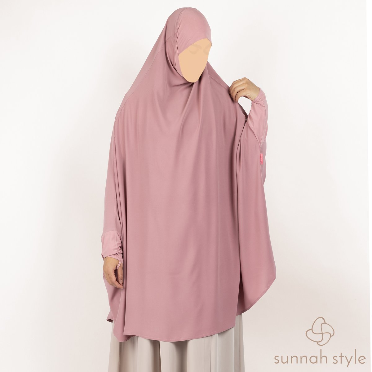 SunnahStyle's tweet photo. Our Signature Jilbab Top is now also available in Dusty Rose and Dark Violet - designed with a stretchy slip on face opening that fits comfortably around the face and requires no tying.
Shop Jilbab Tops: https://t.co/9FW2MuRrln
#SunnahStyle #elegantlymodest https://t.co/sncgkIAglB