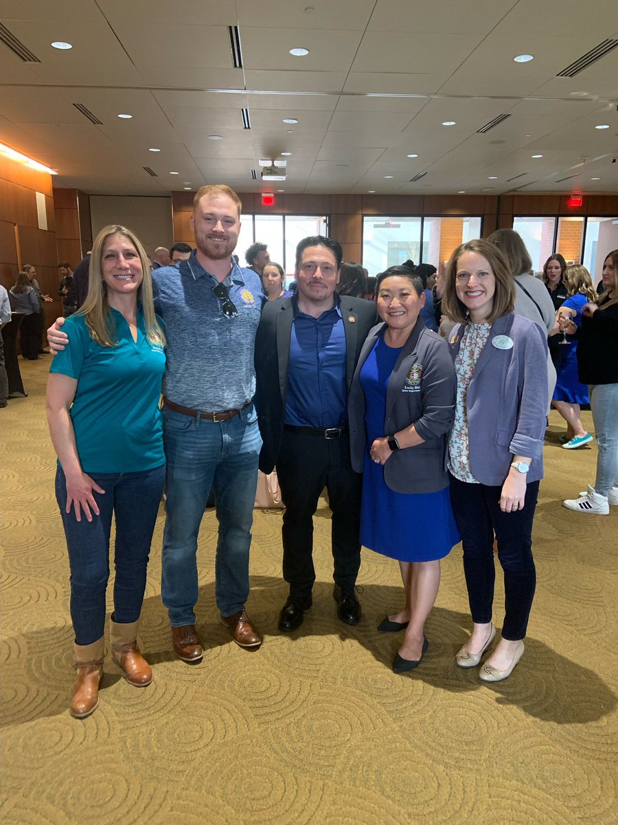 Patty4MO's tweet photo. Attended the @ClimateActionKC Climate Summit. What an amazing line up of speakers! Also enjoyed networking & catching up with friends. #KCClimateSummit #ClimateChange https://t.co/9x5yDbJwKP