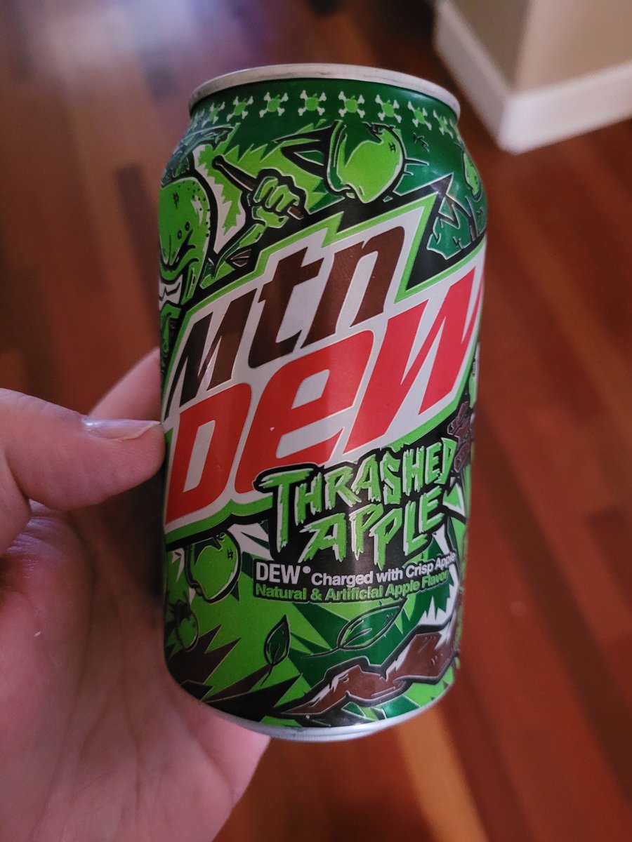 MightyQDawg's tweet photo. My last #ThrashedApple #MountainDew from last fall. Pretty good. Nice and crisp and tart. https://t.co/RHkFzKDRuv